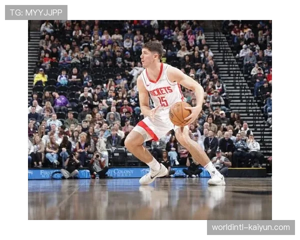 谢泼德23分三分8中5 火箭外线战术以其无球跑动为核心